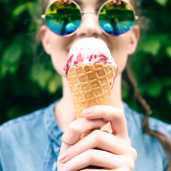 Ice cream, salad at the beach bar: What can I eat while pregnant this summer ?