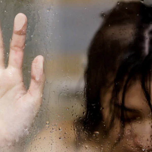 Solo pleasure after childbirth: What if that was the key to happiness?