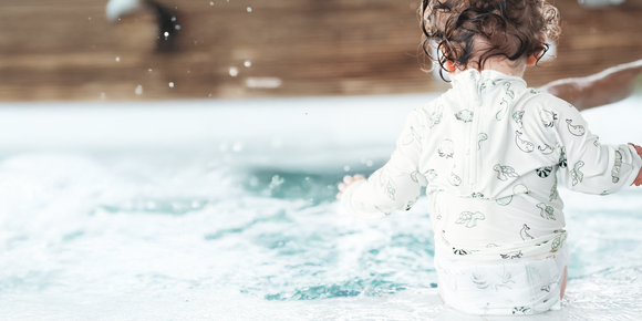 BABY CLOTHES & ACCESSORIES